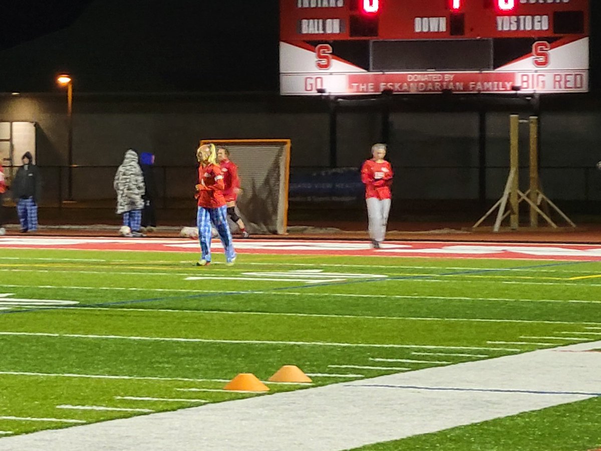 JoeFite1's tweet photo. Covering Neshaminy and Pennridge in a PIAA girl soccer semifinal playoff game at Souderton. Neshaminy handed Pennridge it's only loss of the season back in September, 2 - 1. Should be a great game.@TheIntellNews @HSGameOn @MelissaMHM https://t.co/US5fwYWSJI