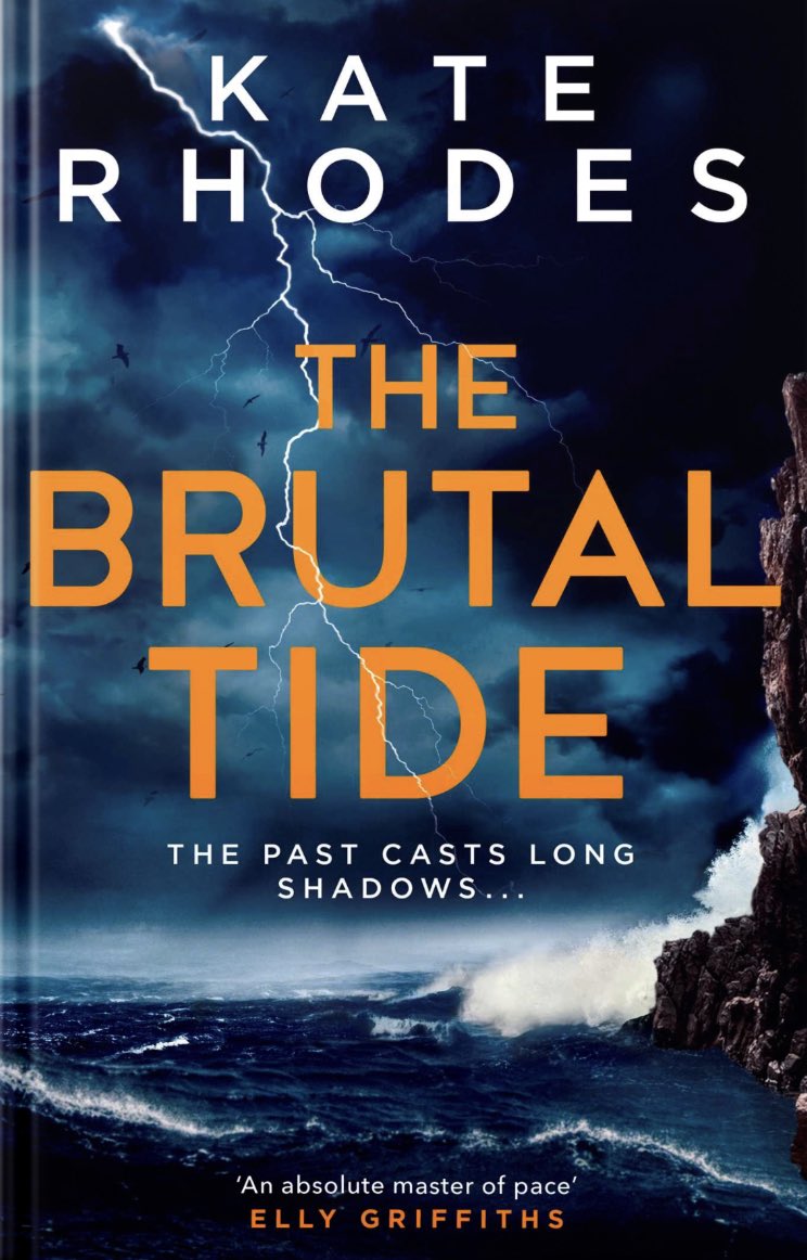 _morathi_'s tweet image. Next up on my reading list is what I imagine will be an absolute masterpiece by the wonderful @K_RhodesWriter let’s get stuck in. Don’t forget to purchase your copy 🥰📖👑