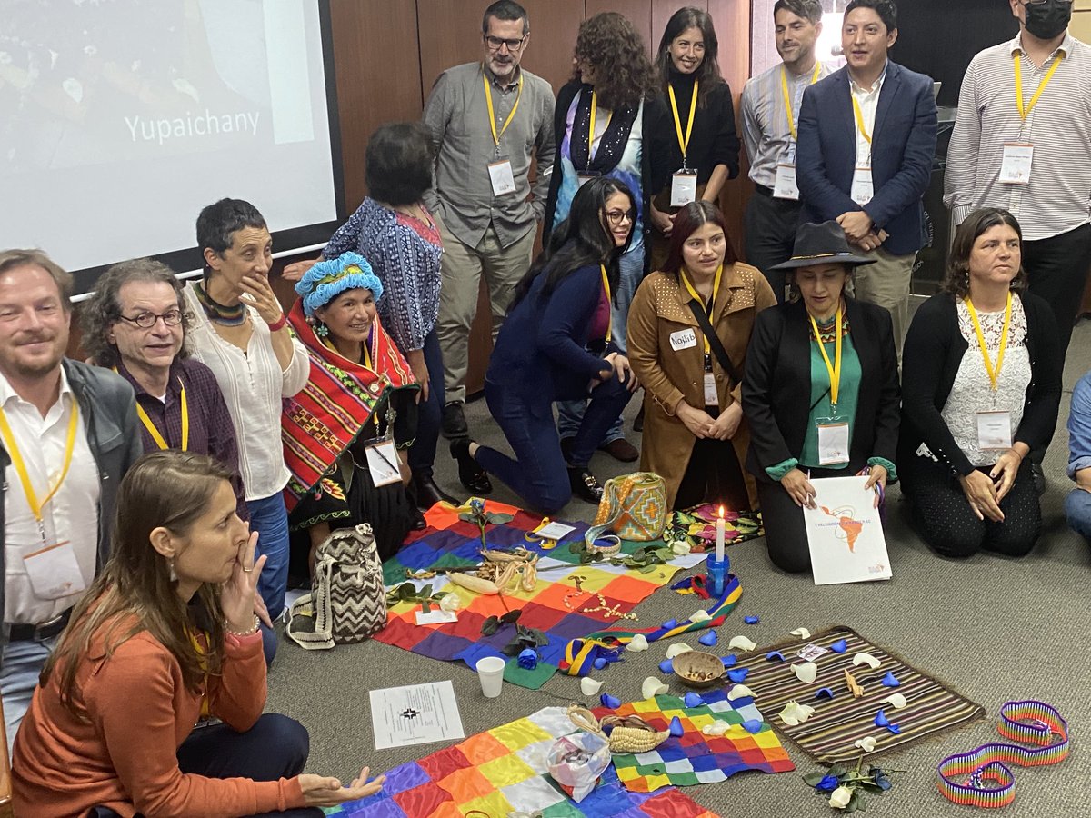 Kudos to ⁦<a href="/ReLAC_eval/">ReLAC</a>⁩ for walking the talk and give space to indigenous evaluators to ‘educate’ all of us about indigenous approaches to evaluation. This is revolutionary 👏👏 #relac22 #evaluacionsinbarreras