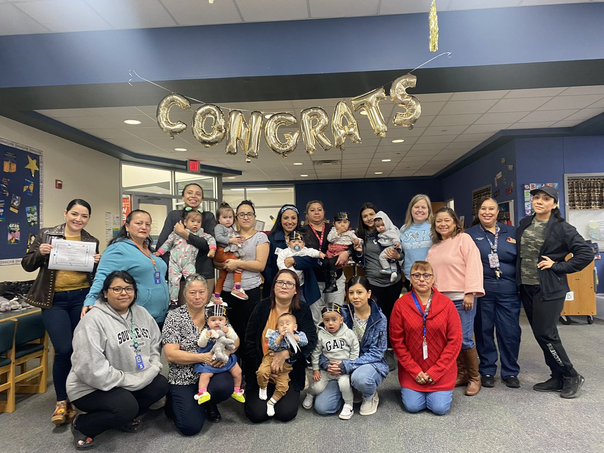 CgossM's tweet image. Celebrating our 1st round of Lena Start 🎓 graduates from Hodges Elementary. #MISDExcellence #PeopleFirst #Commitment2Community #WestSideBestSide