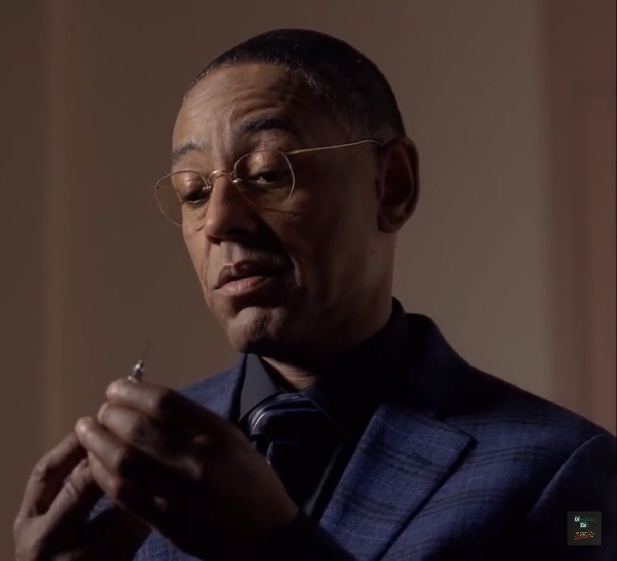 Gustavo Fring: Last chance to look at me, Flamingo.