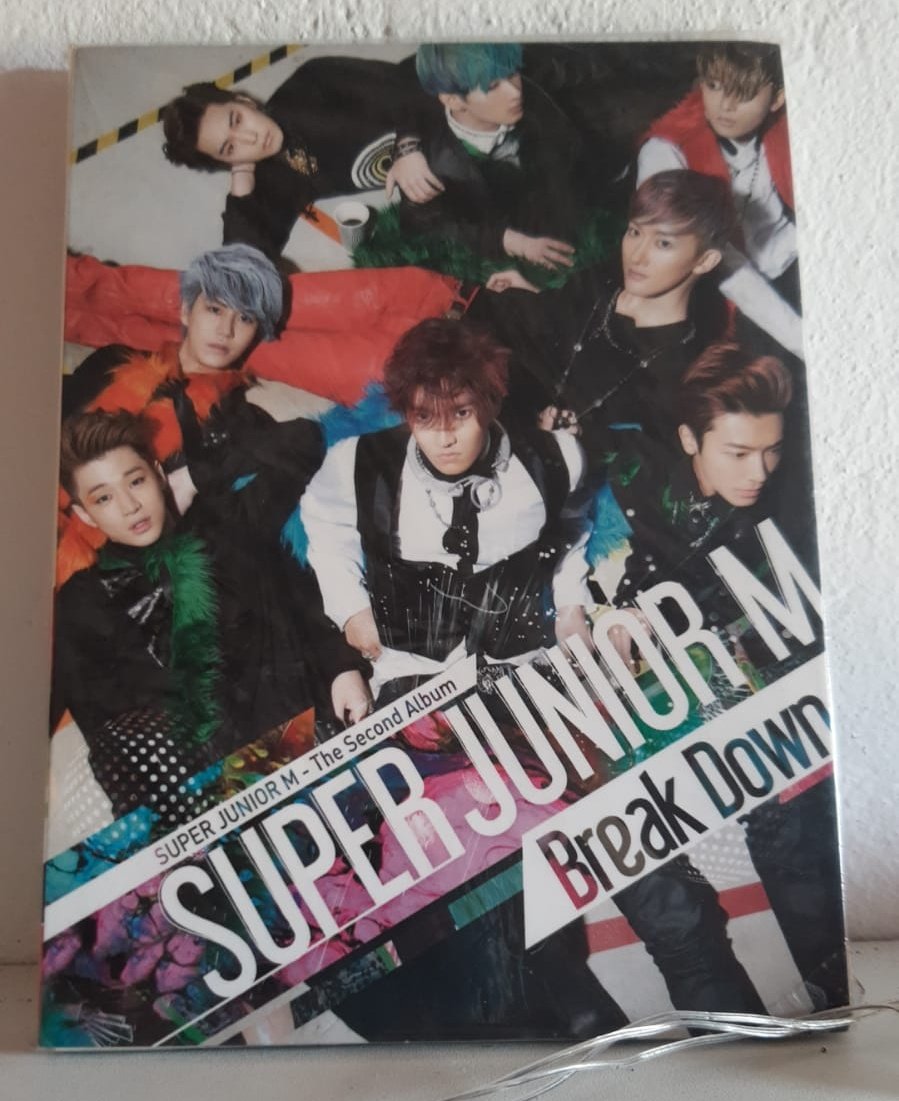 SJLeagueBR's tweet photo. 🚨 SORTEIO: Doe para o nosso projeto de aniversário do SUPER JUNIOR e concorra à um mimo! 💙

💰 Acima de R$ 10,00: Break Down do SJM (aberto e de coleção)
💰 Até R$ 10,00: Kit de fanarts

— Participação até 30/11/2022.
— Resultado às 20h do dia 1/12/2022. 

#SuperNovembro2022 https://t.co/TLCcAawyxu