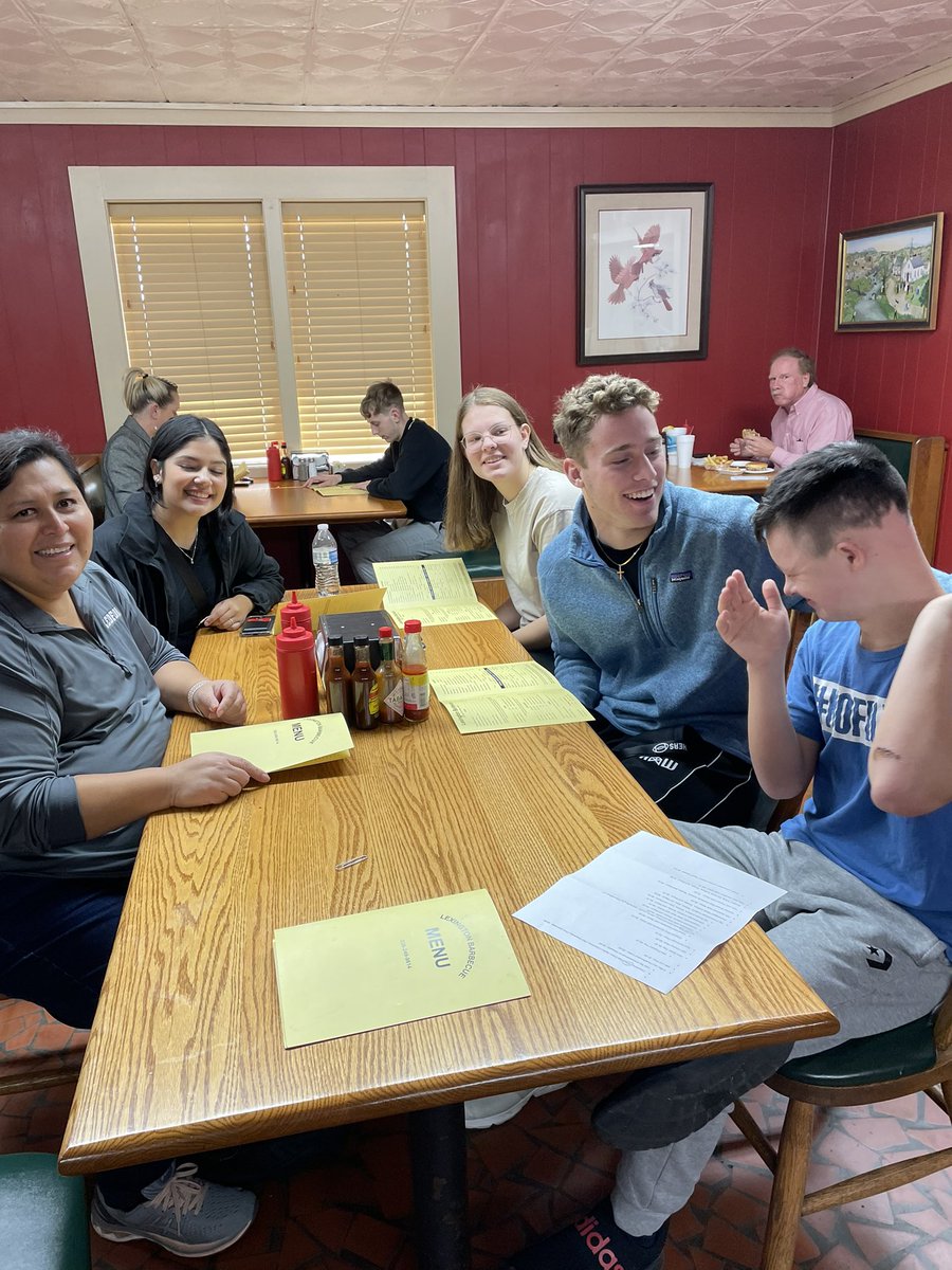 unifiedchamplhs's tweet image. More pics of a great day at Fall Special Olympics!