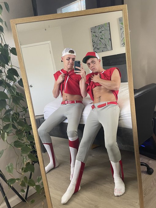 IG Itsjakenissac https://t.co/PTvjudY4yt