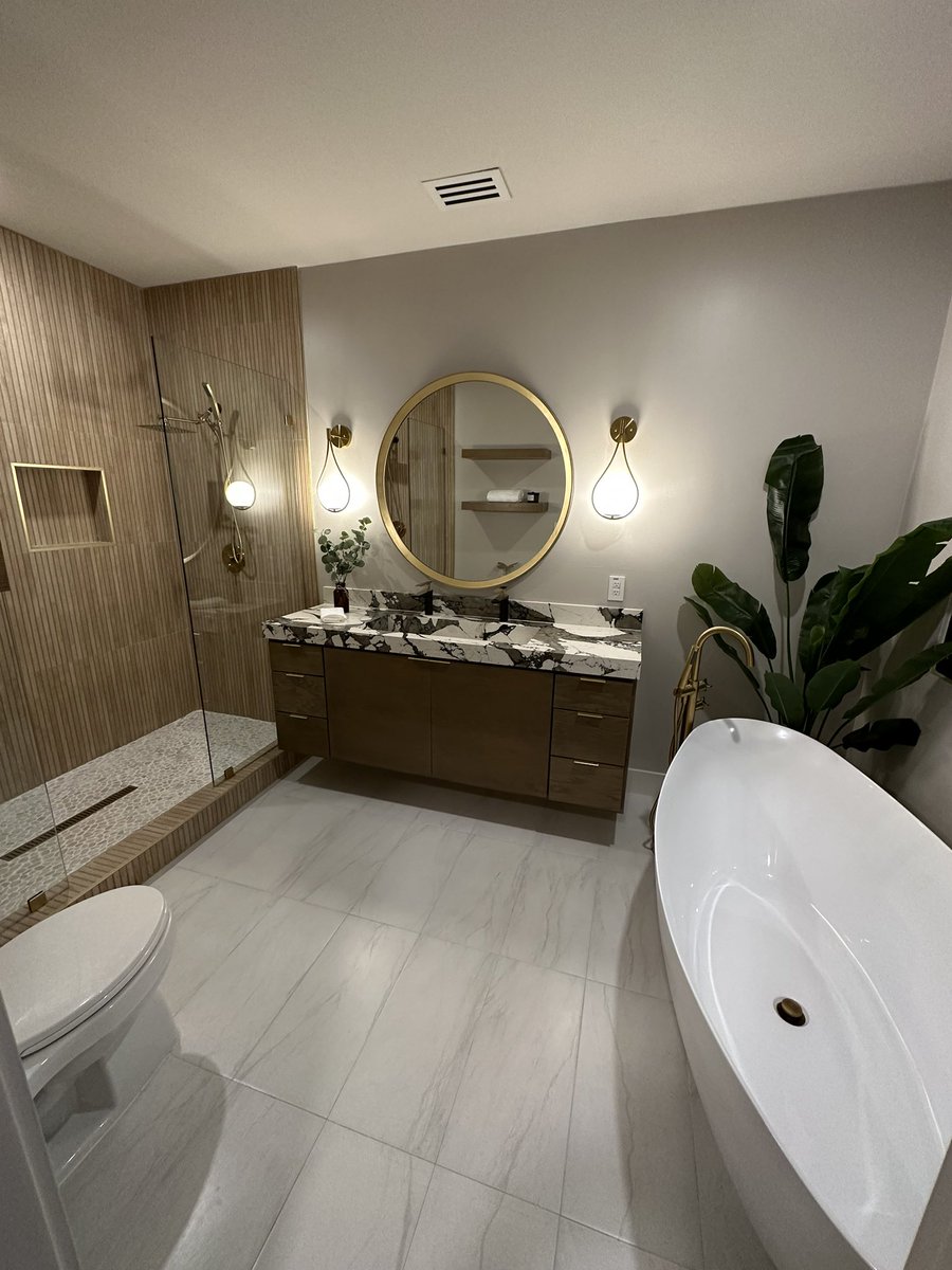 benwegmann's tweet photo. Dallas Mid-Century Modern gem 💎 https://t.co/e2V2WHx9FB