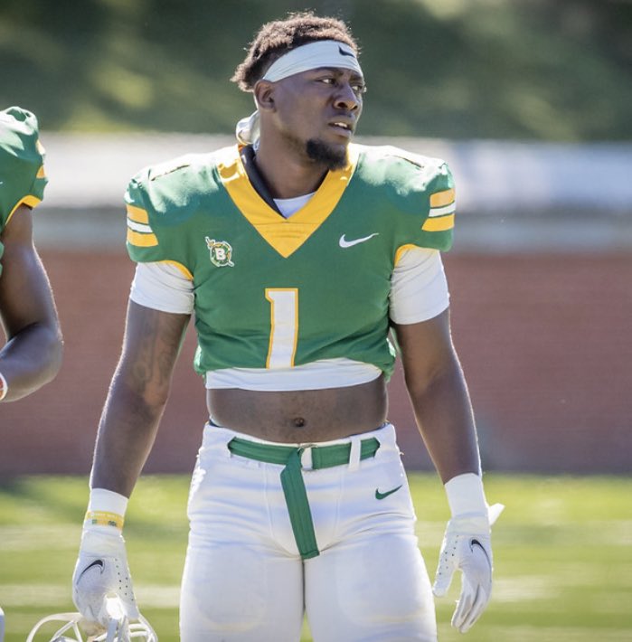 AvaughnFB's tweet photo. Congrats to @CoreyToliver and @PhazionLocke on being named 1st Team All Conference. 5 great years of Building a Winning Tradition and setting the Standard for the secondary at Belhaven! #CHIP https://t.co/IBdNgYE14s
