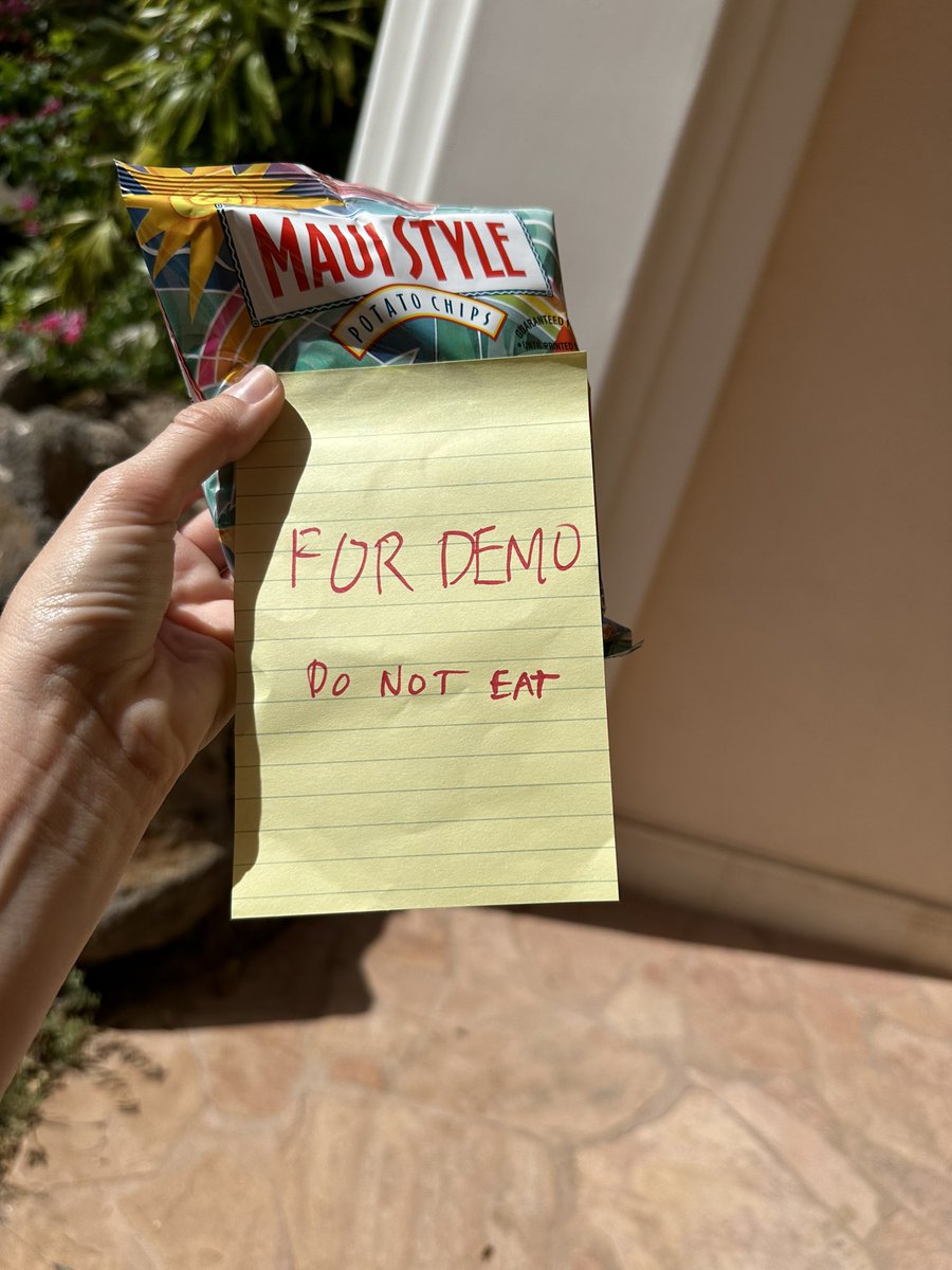 Jenna Ezarik tweet media