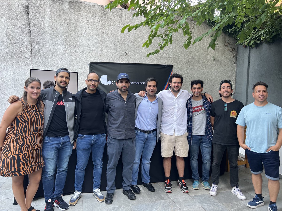 Pocas cosas tan gratificantes como ver a buenas personas tratando de cambiar el mundo. No podría haber mejor cierre que platicar con nuestras cinco empresas chilenas: ⁦<a href="/algramo_cl/">algramo_cl</a>⁩ ⁦<a href="/Capitalizarme/">Capitalizarme</a>⁩ ⁦<a href="/CitysenseCo/">Citysense Co.</a>⁩ #colektia #doneproperly #viapool ⁦<a href="/AVM_Mex/">Angel Ventures Mx💥</a>⁩