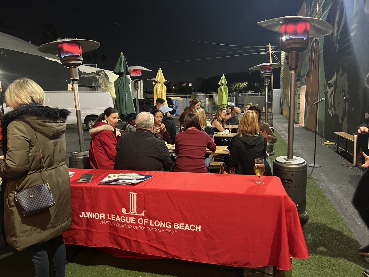 Always up for a good conversation about education and ways to improve our schools. Thanks to the Junior League of Long Beach for hosting last night’s gathering. I’m most proud of our successful fight to secure record-level funding for CA’s schools in this year’s #CABudget. #caleg