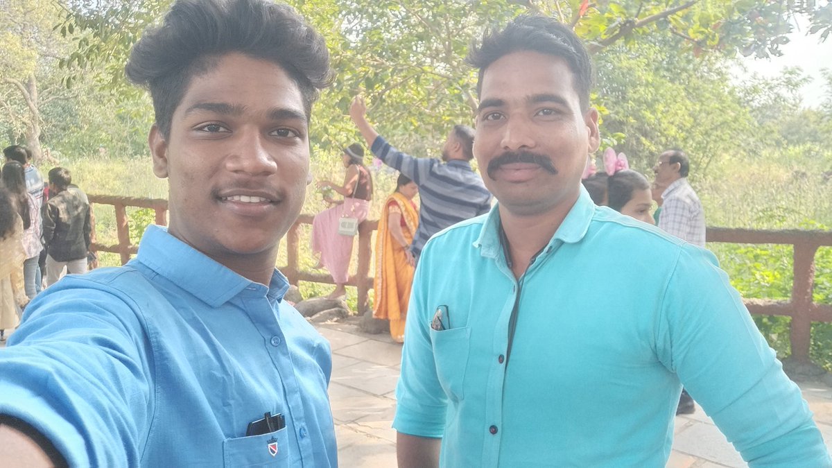 SantoshFadatar3's tweet image. Bro