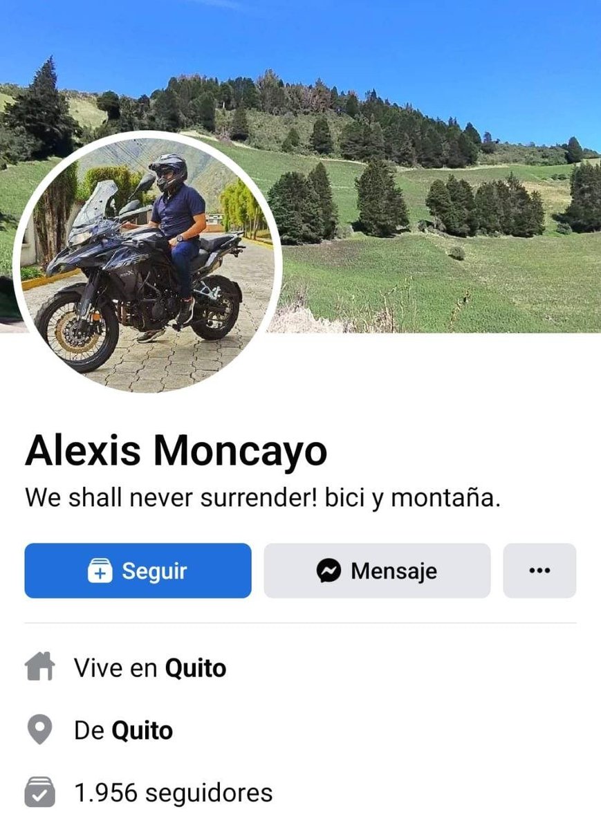 BlackEcuador's tweet photo. Los lujos socialistas del correísta @alexismoncayo con el sueldazo de $3000 de @radio_pichincha. 

Para comprarse una moto de $10.000 si tiene, pero no tiene para pagar $55.719 de pensiones de la hija. 

QUIEN SE SOLIDARIZA DE SU HIJA?
@VillaFernando_ 

#RedDeTuiterosDemocraticos https://t.co/deEr48QiCB