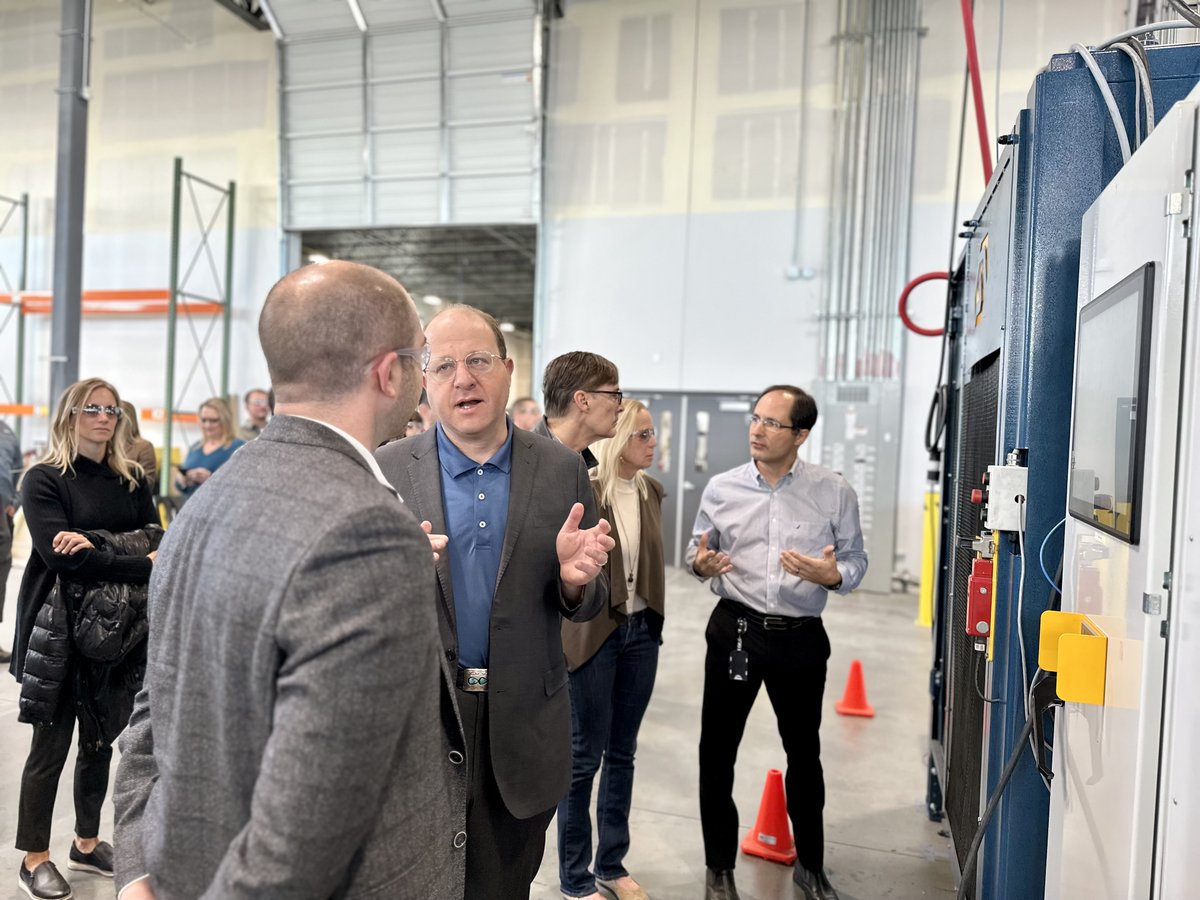 Celebrating AMP’s newly opened, expanded corporate headquarters and robot production facility in Louisville was a privilege. AMP robots make recycling more accessible and reduce costs by automatically sorting waste products.