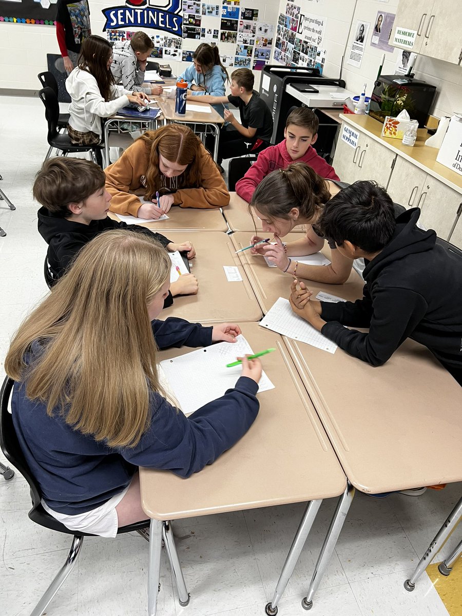 SMSwiz's tweet image. Pattern days are secretly my favorite days 🤫 Thanks for having me @MrsPlayko! Core 2 and 4 were pattern finding MACHINES today and had GREAT table conversations 👏