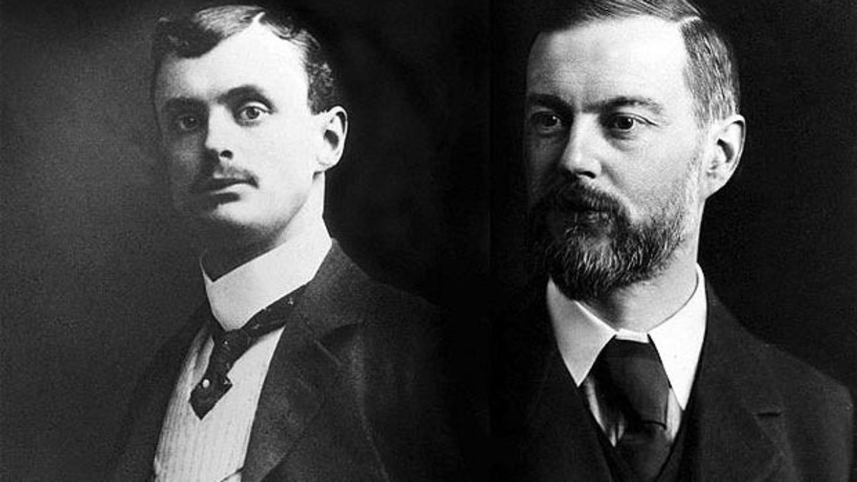 20 Nov 1906: Rolls-Royce was formed by Charles Stewart Rolls and Frederick Henry Royce in Manchester, England. #history #OTD #ad amzn.to/3UY1TgG