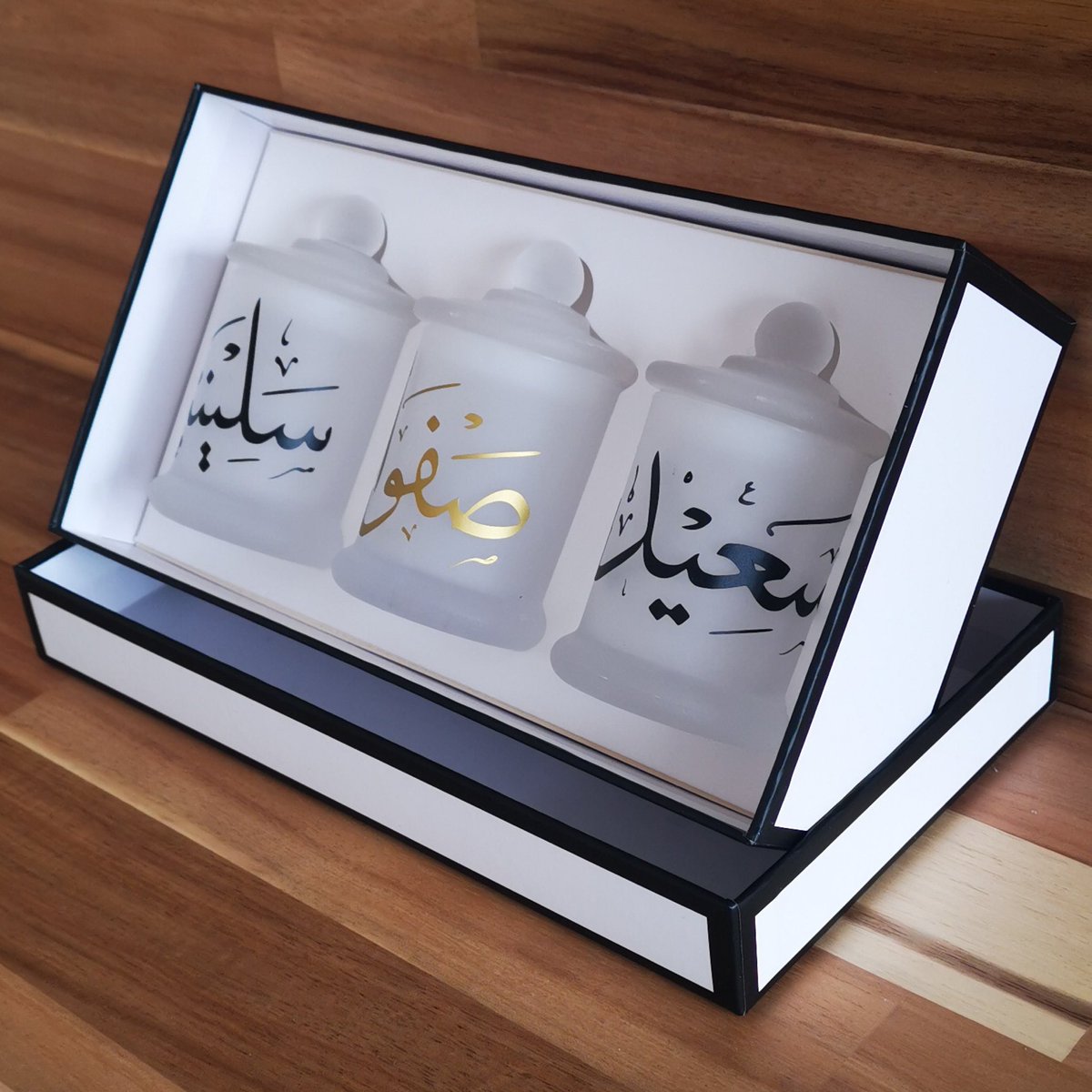 Looking for the perfect gift this winter?
Our cute bespoke glass candle holders can be personalised with English or Arabic Calligraphy making it an extra special gift 💖
Perfect for every occasion ✨

etsy.me/3EhLb50 

#Bespoke #Gifts