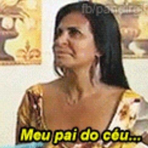 Cidalia arrumando o cabelo pra atender a ligaçao kkkkkkkkk #Travessia
