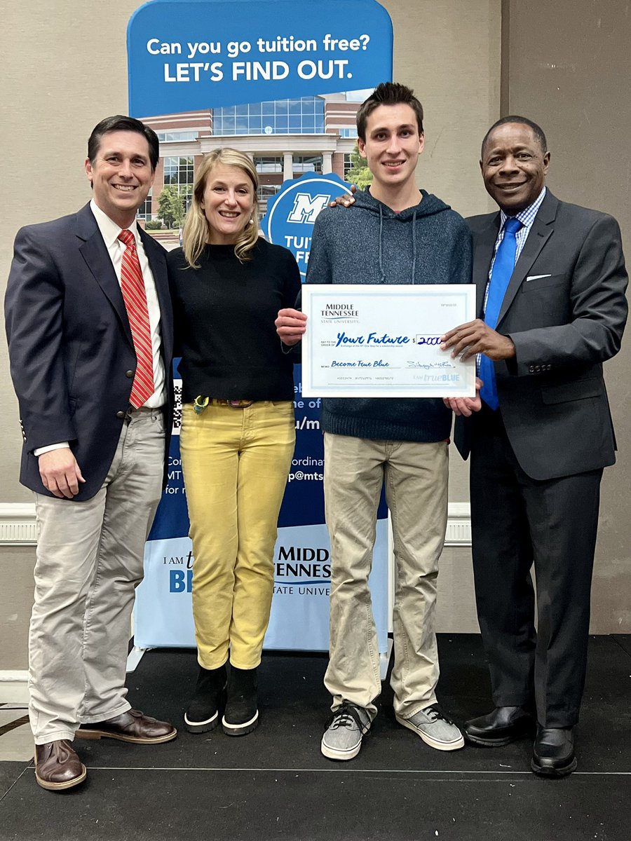 PresidentMcPhee's tweet photo. Thank you, Atlanta, for our great Georgia stop on the 2022 #TrueBlueTour! We met today with prospective students and their families, as well as area high school counselors! We wrap up our 14-city, four-state adventure Thursday in Chattanooga. Join us: https://t.co/66GO5R6eXH https://t.co/975zgLwZ9U