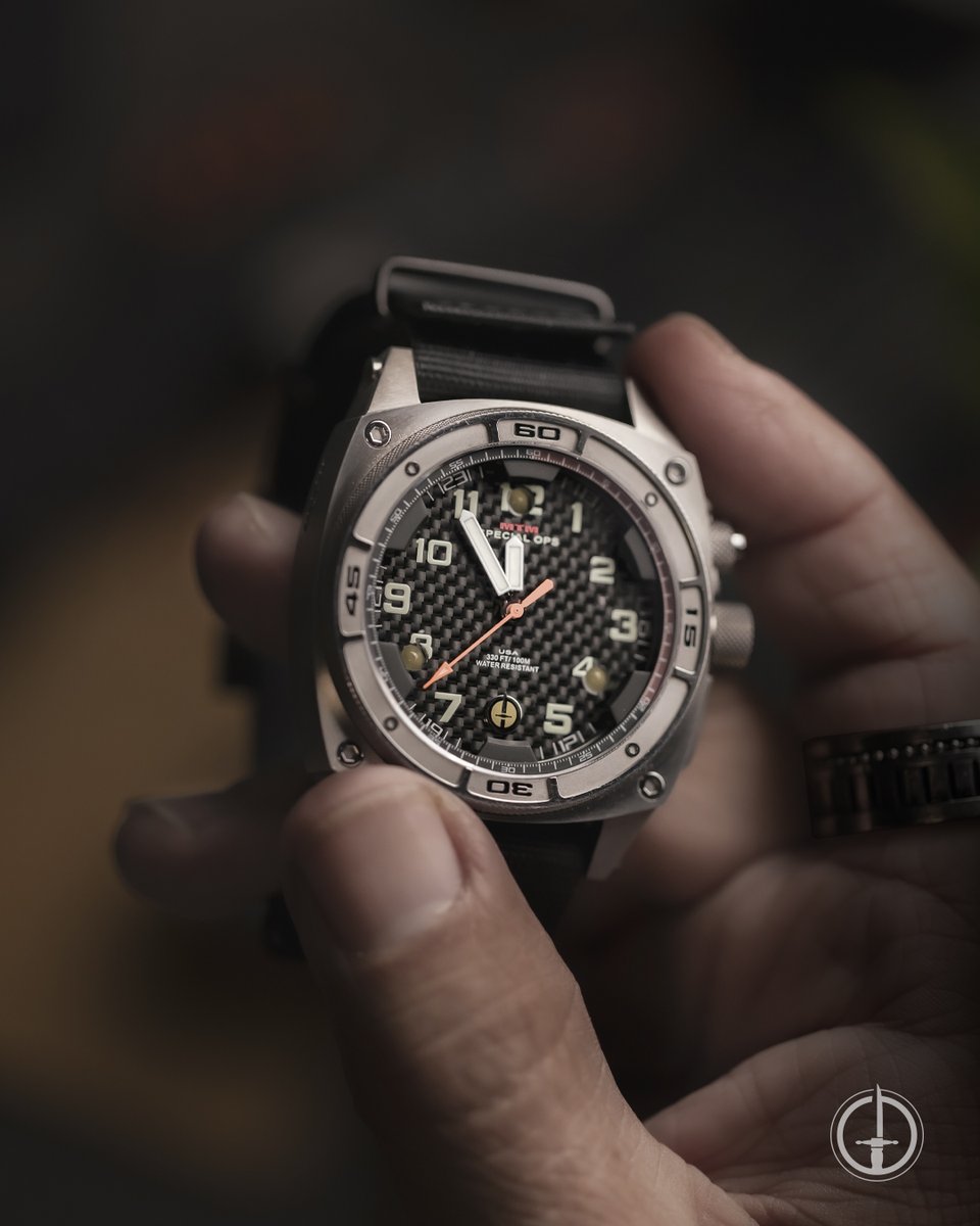 MTMSpecialOps's tweet photo. Offering 100 meters of water resistance, two lighting systems, and is available in 316L stainless steel or solid titanium.
Visit our website to learn more.
#Whatsyourmission?
#MTMWatches #BuiltforAction #TacticalTimpiece #MilitaryWatch #TitaniumTimepiece #Falcon https://t.co/y4roHUQqRp