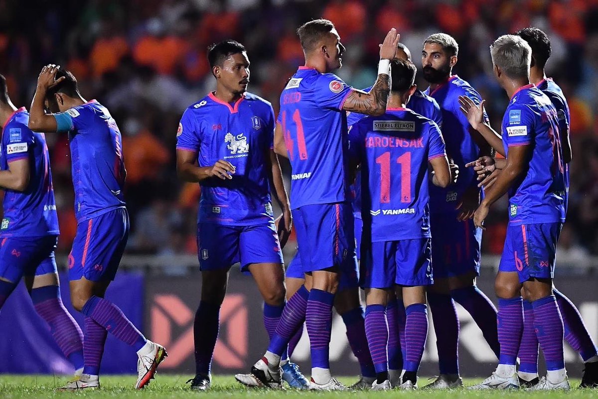 MattSmith_2 tweet media