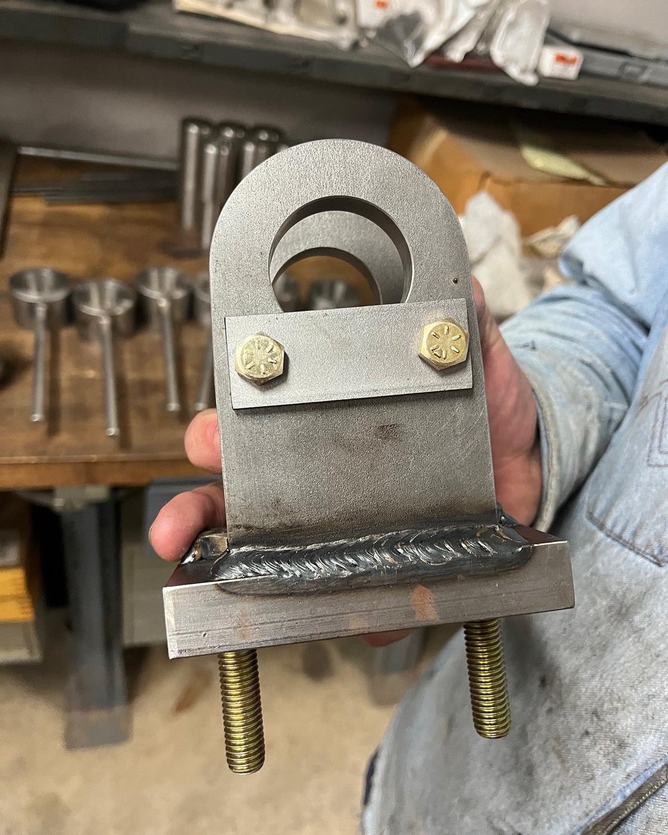 SwoffordCC's tweet image. Ryan Gibson, Chesnee senior and Swofford Welding completer, is putting his skills to work as a co-op student at Principal Industrial in Chesnee.  Great work Ryan! #workbasedlearningwednesday #swoffordstrong @chesnee_eagles
