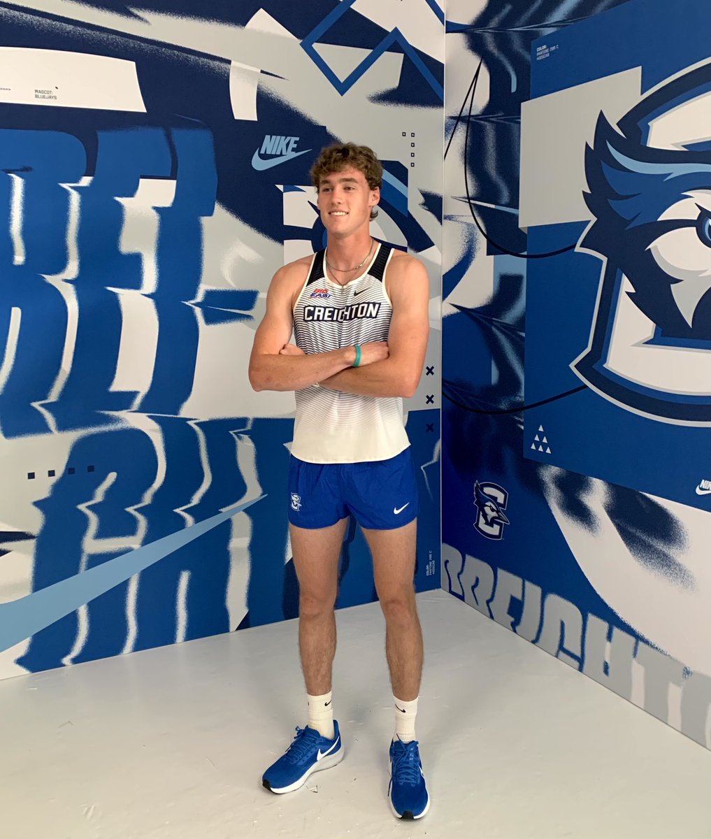 R_Hendrickson15's tweet photo. Excited to announce that I have committed to Creighton University to continue my education and running career #GoBluejays @CreightonXC https://t.co/mEhmQtbMUD