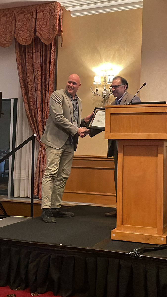 CWSS_SCM's tweet photo. Next is the @AgronomyCanada society awards. First is the best CJPS award. This years winner is Aaron Mills. @cdnsciencepub https://t.co/HO5ePgXNy6