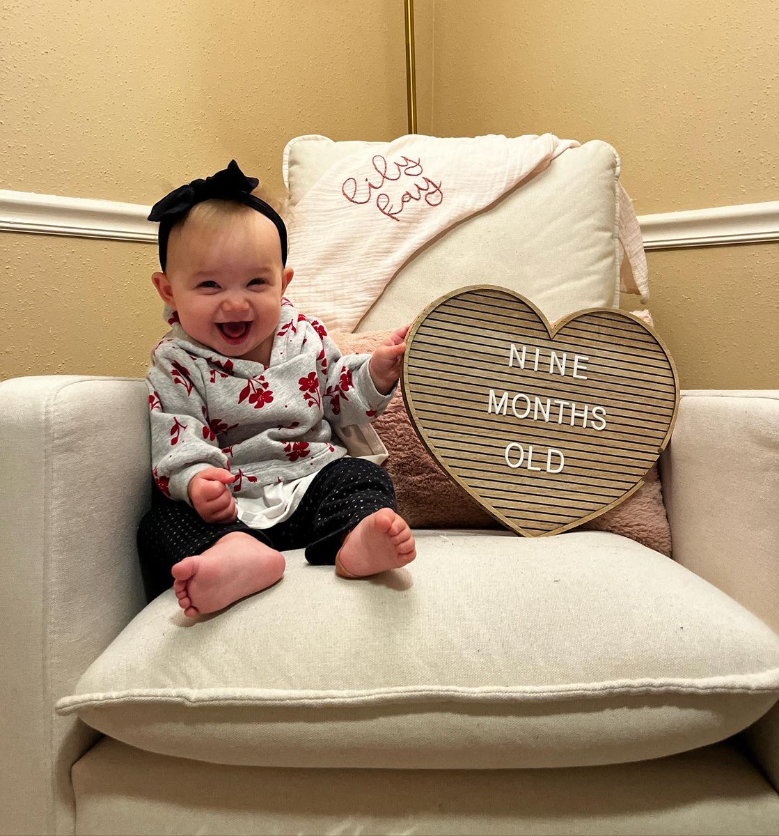 alexisdford's tweet photo. i might have the world’s smiliest baby https://t.co/nLnxYrEOQL