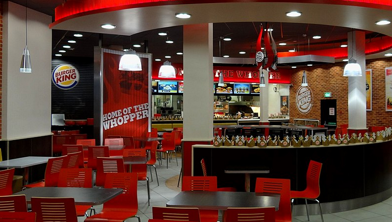 AgHank_1's tweet photo. 10 Fun Facts About Burger King

Burger King started in 1953 as Insta-Burger King.

In 1954, David Edgerton and James McLamore purchased the company and renamed it Burger King.

https://t.co/BB7CVPIvlm

@burgerking #burgerking #whopper @whopper #aghank #beef #bk #funfacts https://t.co/EQFLVjG2ii