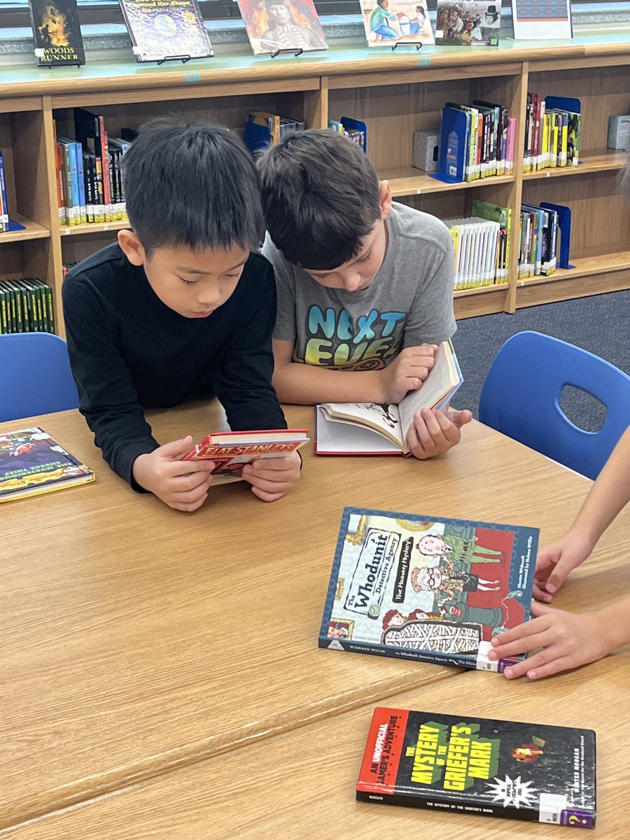 KPavlocak's tweet photo. We loved our library lesson and book testing on mysteries! Thank you Mrs. Unger! ⁦@GoshenPostES⁩  #gogpgators https://t.co/m1RyPrKSfK