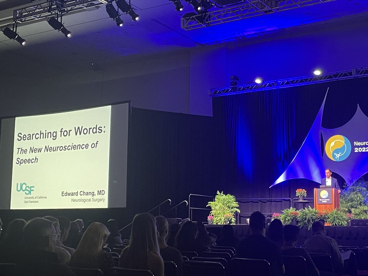 Incredible talk from Dr Chang <a href="/ChangLabUcsf/">ChangLabUCSF</a> on the neuroscience of speech! ‘Dual’ laryngeal motor cortex, speech neuroprosthesis and more! #SfN22