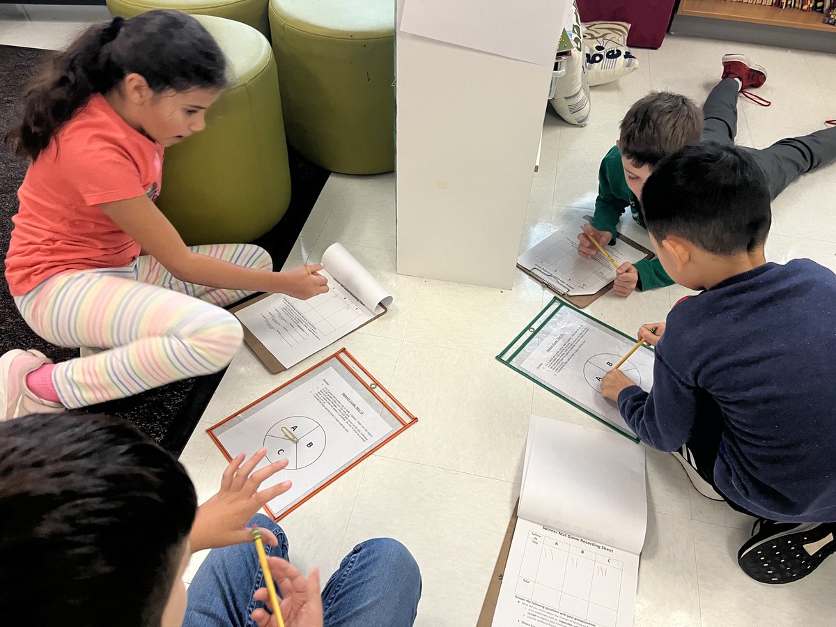 KPavlocak's tweet photo. Hands on exploration this week as we learn about probability! ⁦@GoshenPostES⁩ #gogpgators https://t.co/skgNNlTKGP