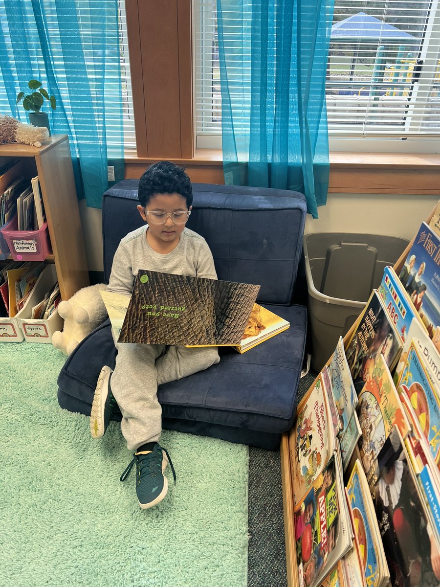 When your students love reading as much as you do 💗