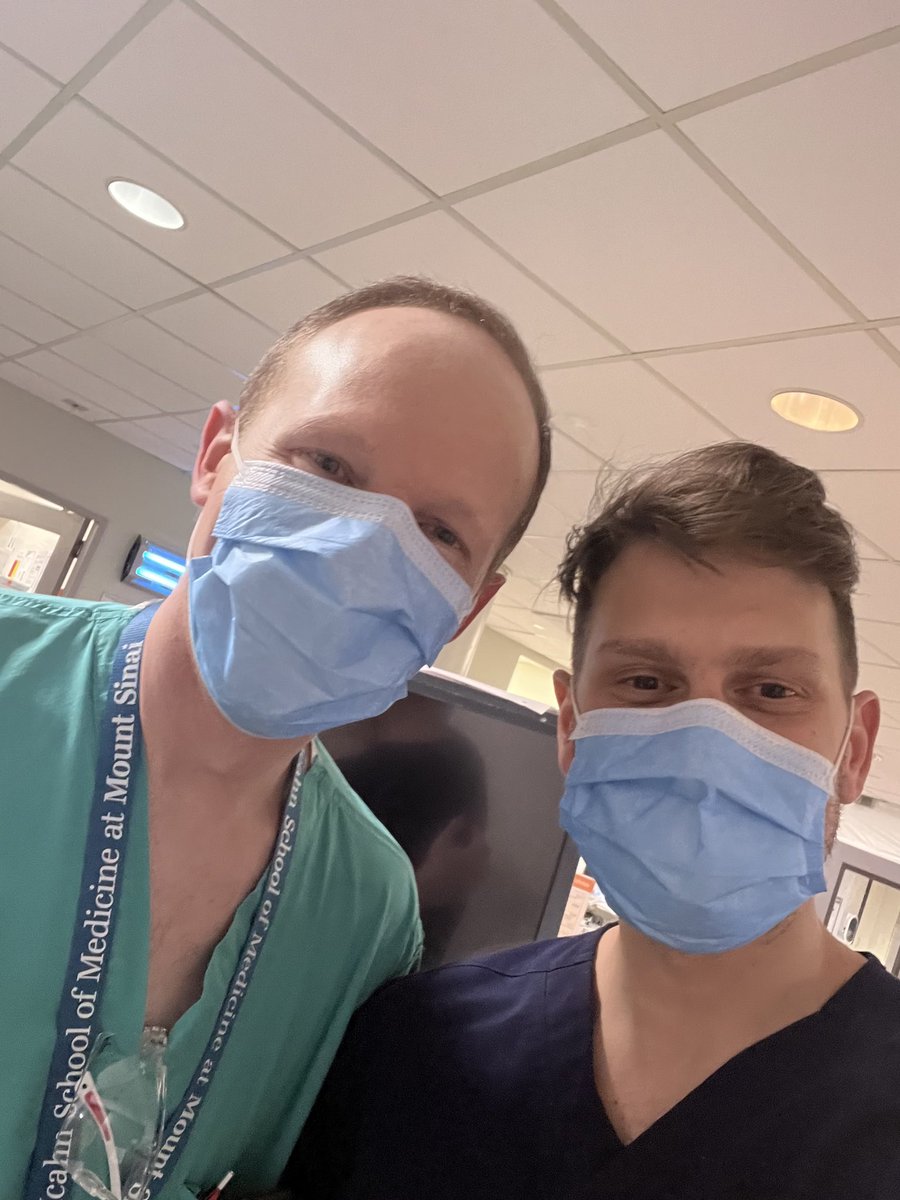 While today may have been consumed by the boards, there was only one way to finish it- a magical evening scoping in the ICU with the great hepatologist and podcaster @adam_c_winters