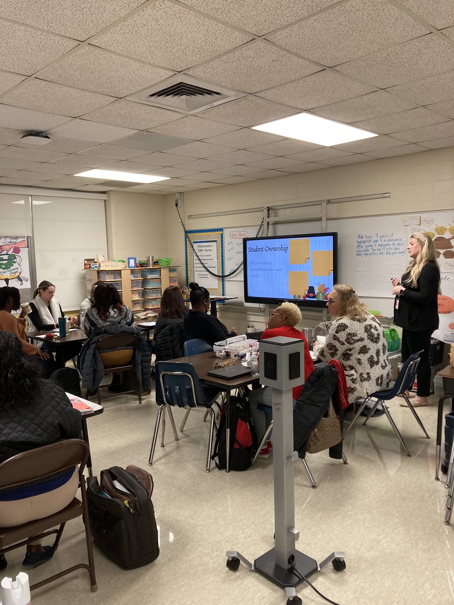 tachambers01's tweet image. The third and fourth grade teachers enjoyed the math learning lab @Carmichael_AISD . Thank you to @kelseymoragas and @MsBrothers316 for presenting the lessons and developing station activities. @DrCrystalWatson
