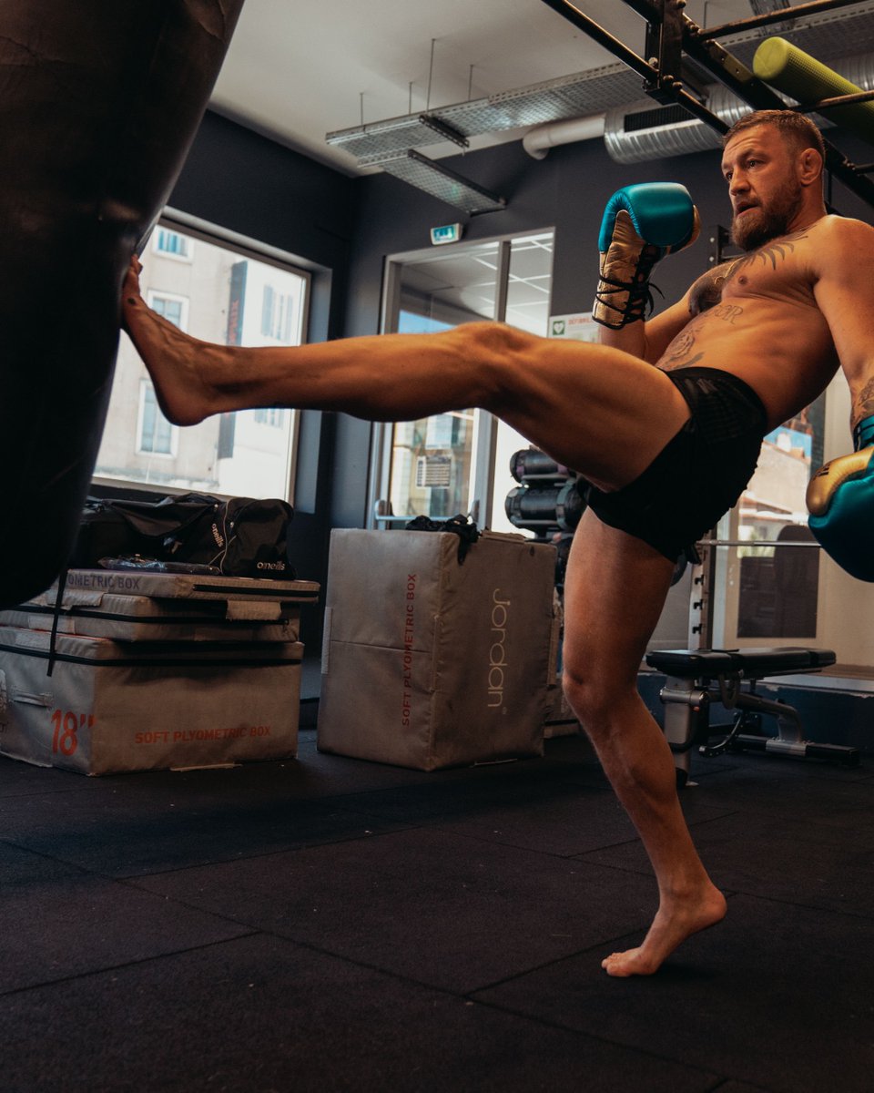 McGregor FAST tweet media