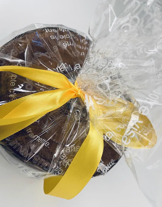 ちちから誕生日ケーキ届いた十八番のシフォン 