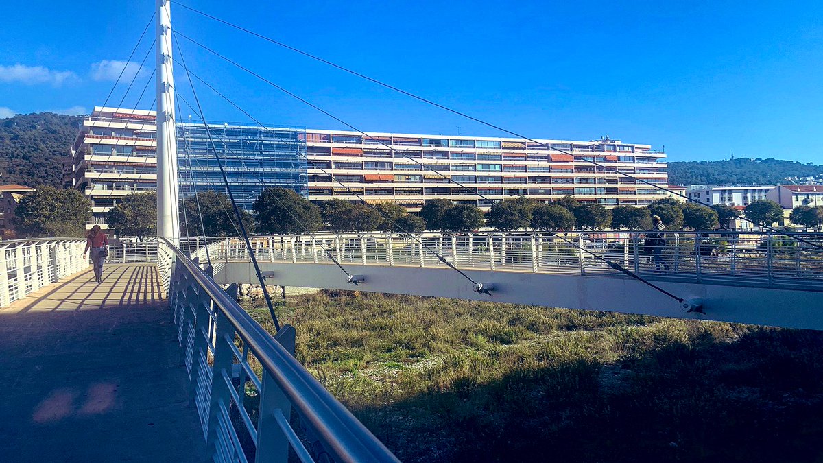 CMaryze's tweet photo. Le paillon @VilledeNice #PHOTOS #14novembre2022 #niceest #Nice06 #automne2022 #naturelover #NaturePhotography https://t.co/fTPIuE7YA1