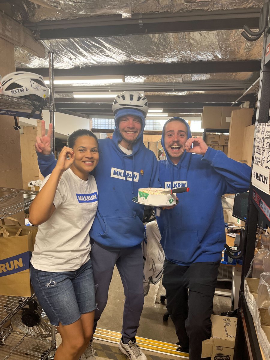 Big ups to Rider Gian who just made his 2000th delivery. Yiew! #RidersofMILKRUN #legendairy #ebikes