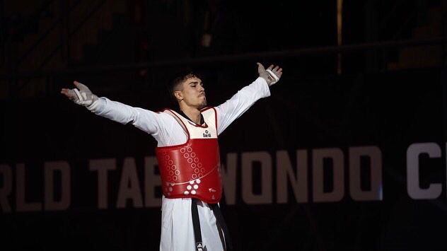 UPVdeportes's tweet photo. Andoni Cintado, alumno de la @UPV  consigue la plata en -80kg en el Mundial de taekwondo que empezó este lunes en Guadalajara, México. 
¡Enhorabuena! https://t.co/Qh7APRbn4Q