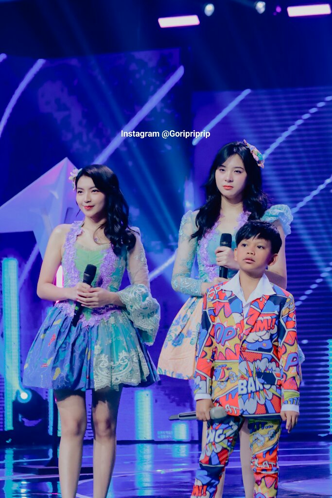 Banggor16's tweet photo. Sctv Awards 2022
Inframe @A_ZeeJKT48 @S_GraciaJKT48 https://t.co/J6L39Hj9ZZ