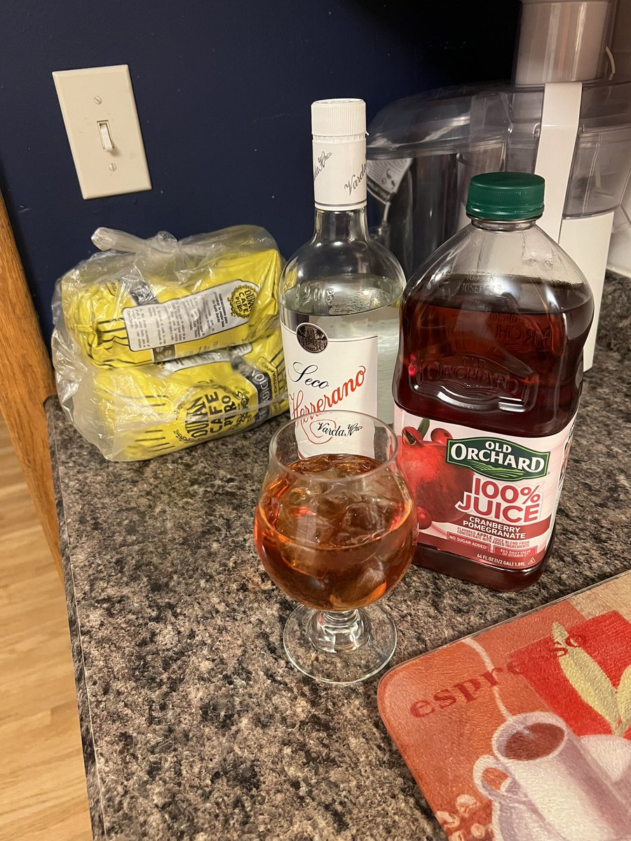 NILKAB's tweet image. #longdayatwork🥺😫cheers