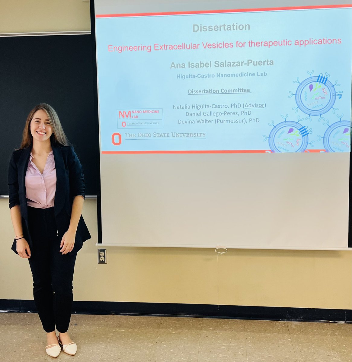 nhc_nanomedlab's tweet image. Congrats to my very talented student @AnaSalazarPuer1 for a remarkable job at her dissertation defense today! I am very proud to see the exceptional scientist you have become! 👏🎉🥳