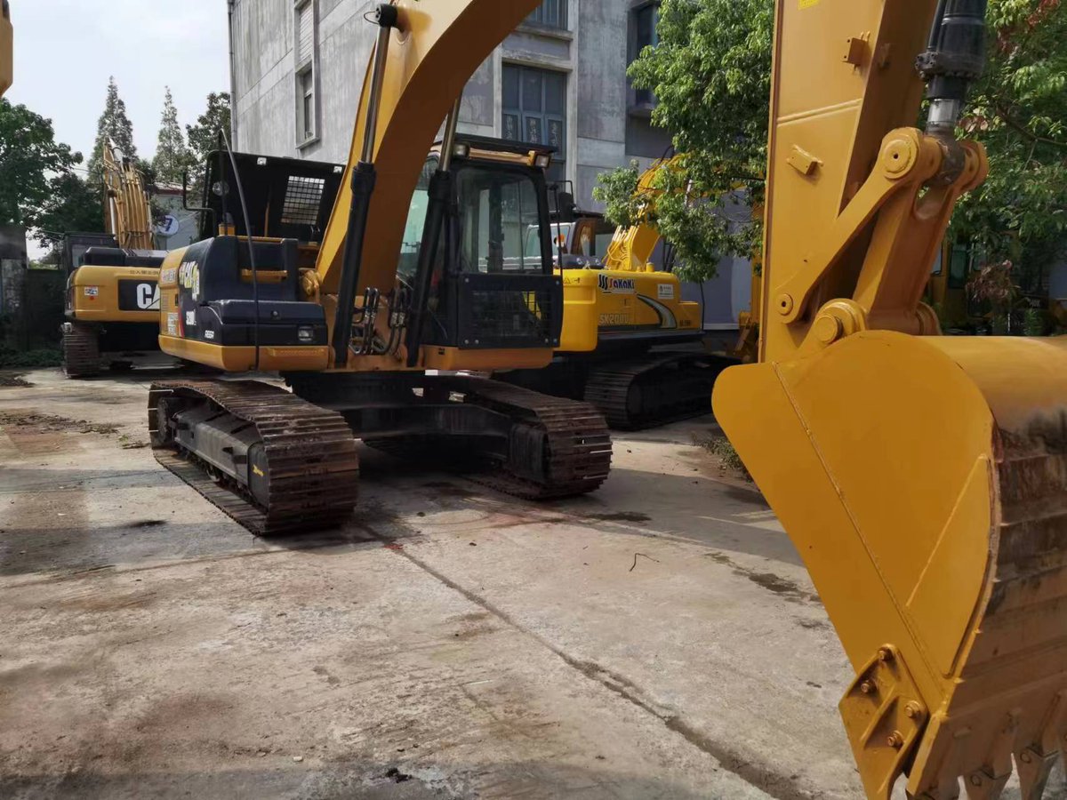 EvangelChina's tweet photo. #CAT 320DL EXCAVATOR
Weight: 21.5 t
Transport length: 8.96 m
Transport width: 2.98 m
Transport height: 3.12 m
Bucket capacity: 1 m³
🔜sales@evangelchina.com
#excavator #catexcavator #CAT320 #warehouse #equipment #machines #heavyequipment #excavators #caterpillar https://t.co/t3d9rbrGQB