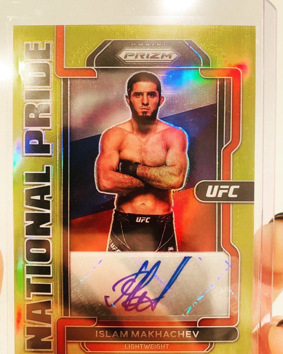 Pulled the lightweight champ himself this evening! 🔥#islammakhachev #ufc #ufcchampion #ufcchronicles2022 #livebreaks #twitch