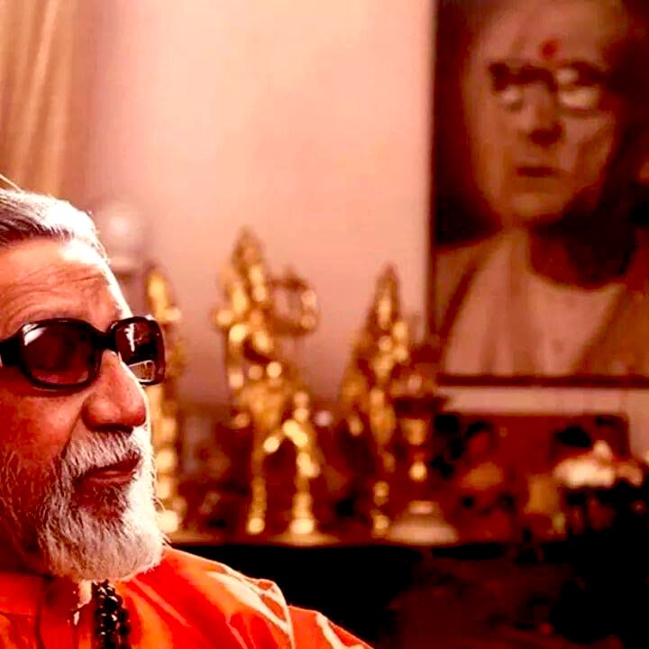 jogalshailaja's tweet photo. एक वादळ...!
एक महान योध्दा....!
मराठी भाषा,मराठी माणूस,मराठी अस्मिता,महाराष्ट्राच्या स्वाभिमानासाठी जीवनभर लढलेल्या,हिंदुत्वाचा नेमका अर्थ समाजाला सांगणाऱ्या शिवसेनाप्रमुख हिंदुहृदयसम्राट आदरणीय बाळासाहेब ठाकरे यांना विनम्र अभिवादन.

#BalasahebThackeray https://t.co/9F5Ia3y7ij