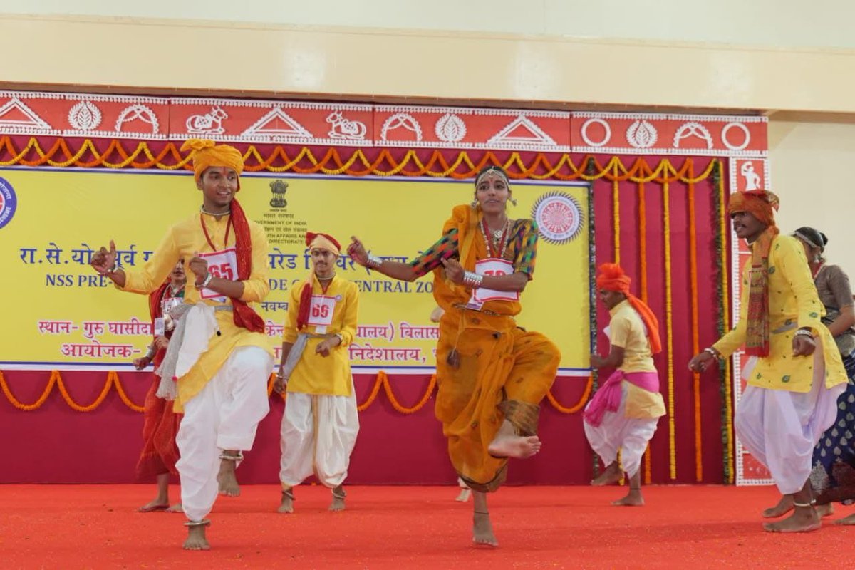 nssggcuCG's tweet photo. Day 3
 The cultural program of NSS PRE-REPUBLIC DAY PARADE CAMP (Central zone) 2022
Some glimpse
@nssggcuCG.@ggv_smc @chakrawalalok @GovernorCG @NssChhattisgarh @askabir_ @NSSRDBhopal @_NSSIndia @NssrdB @YASMinistry @pankajsinghips @PMOIndia @Nyksindia @ianuragthakur @NssrdD https://t.co/Y63CZRTyCz
