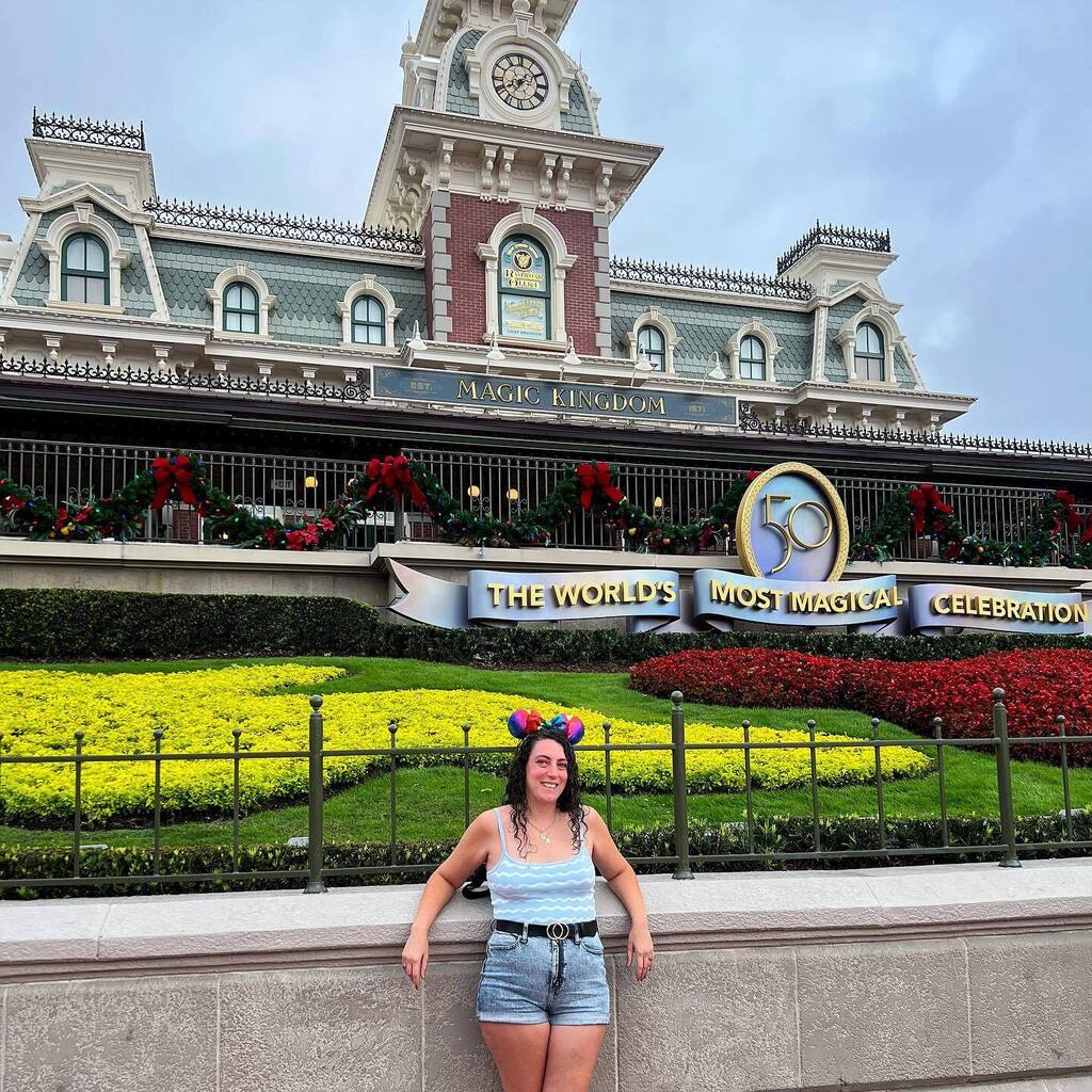 brownek909's tweet photo. 🐭🏰🎄 https://t.co/VCWFSUggbI https://t.co/rWvndzI7qX