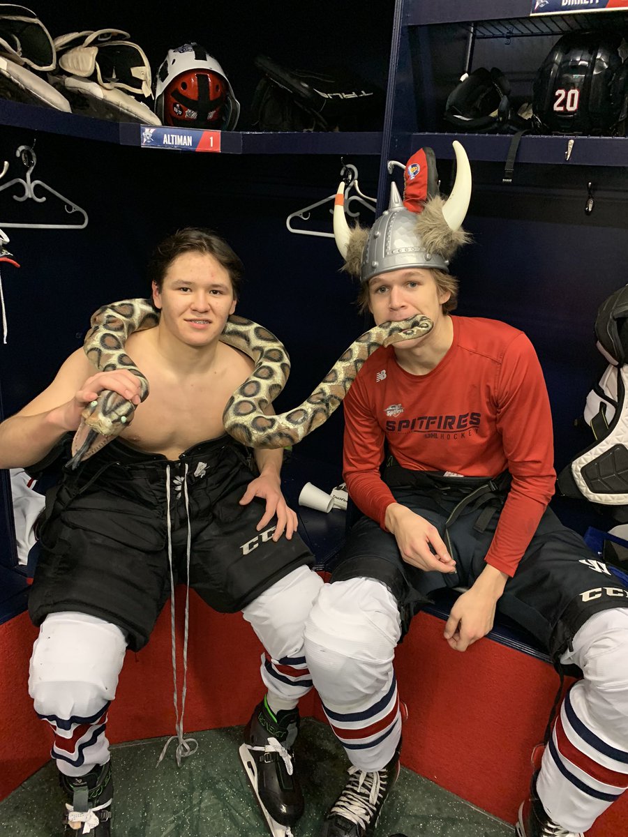 Tre Altiman was the player’s pick for Player of the Game tonight but we think Wylie Birkett was deserving as well with a 3-point game, so they’ll split the snake on this night