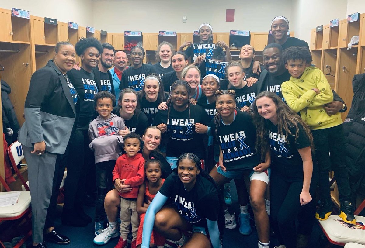 UIC_WBB's tweet photo. Bigger than basketball. We LOVE our Kennady ♥️🔥
#FireUp | #GoToTheEdge https://t.co/rwg0ezRU2T