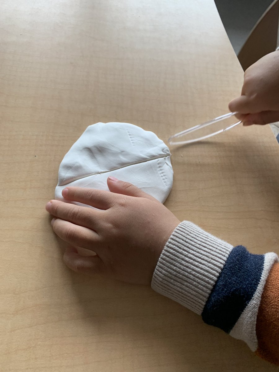 Laura Fee tweet media